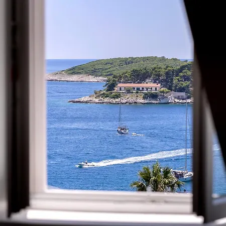 Apartman La Maison - Zf Hvar