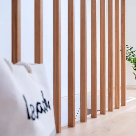La Maison - Zf Hvar Apartman *