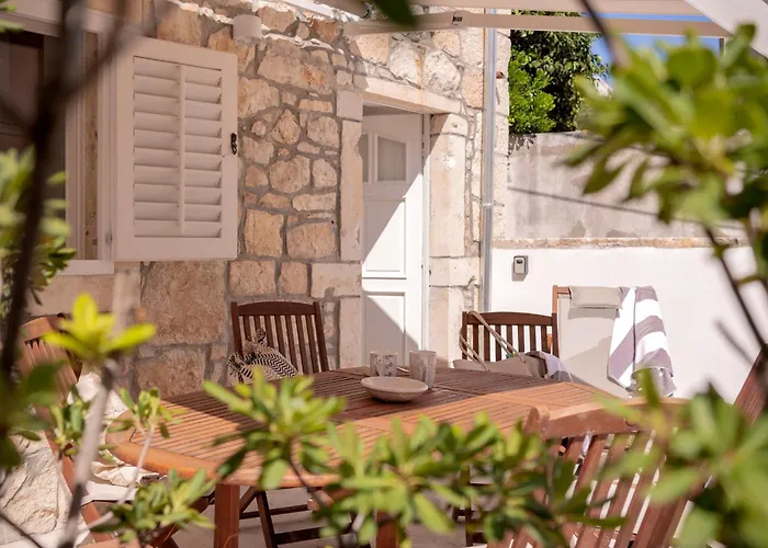 La Maison - Zf Hvar חוואר