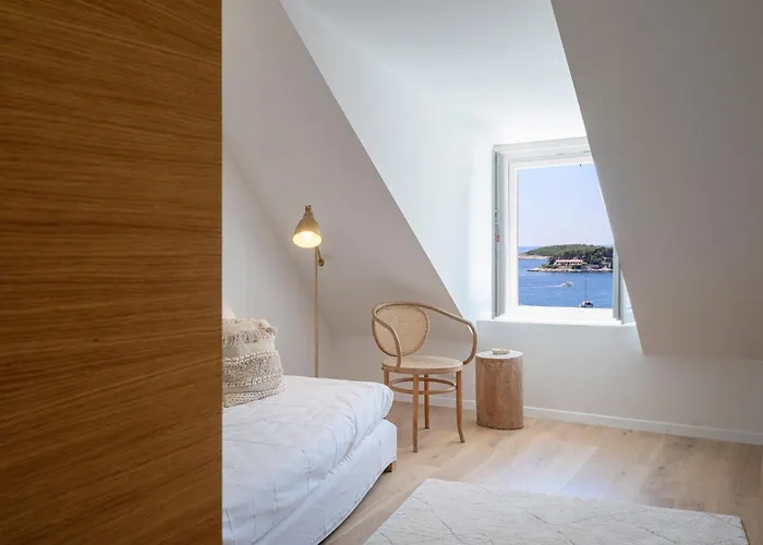 La Maison - Zf Hvar Apartman